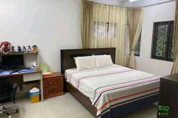 Bandar Tun Hussein Onn