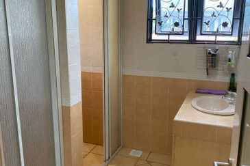 Bandar Tun Hussein Onn