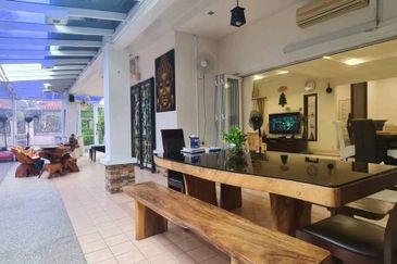 Bandar Tun Hussein Onn