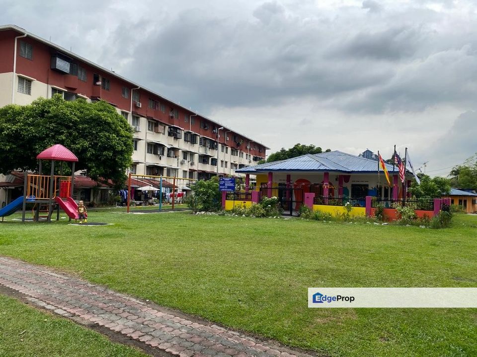 Pandan indah flat walk to Lrt roi 6 percent, Selangor, Pandan Indah