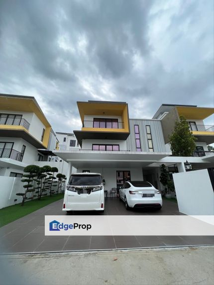 Twin Palms 3 storey Sierra Semi D, Selangor, Kajang