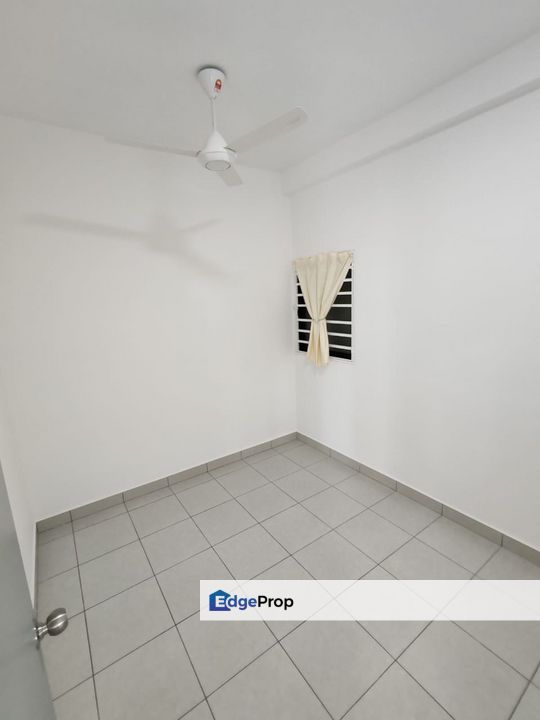 The Netizen walking to MRT, Selangor, Cheras