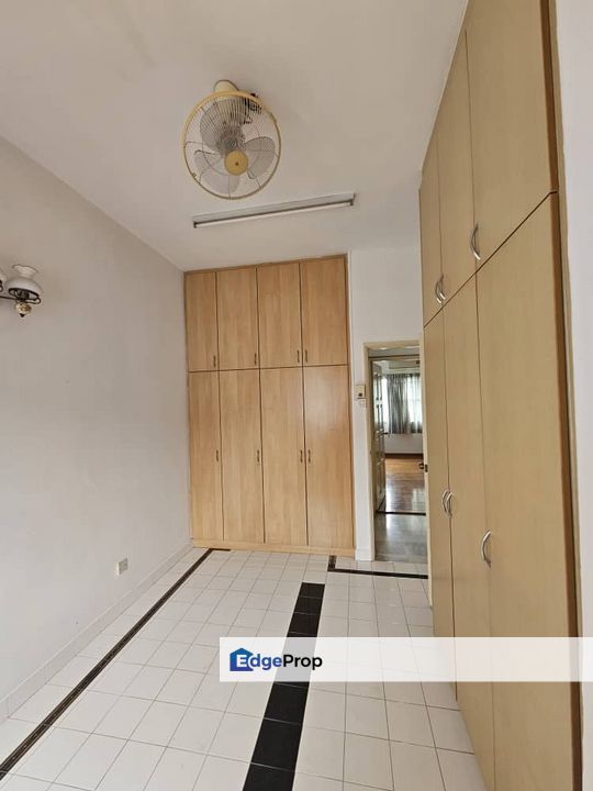 Partial Furnished, lowest price, Selangor, Petaling Jaya