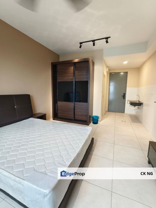 Meta Full Furnished tenanted to let go 150m to MRT Putra Permai, Selangor, Seri Kembangan