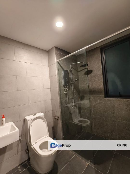 Meta Full Furnished tenanted to let go 150m to MRT Putra Permai, Selangor, Seri Kembangan