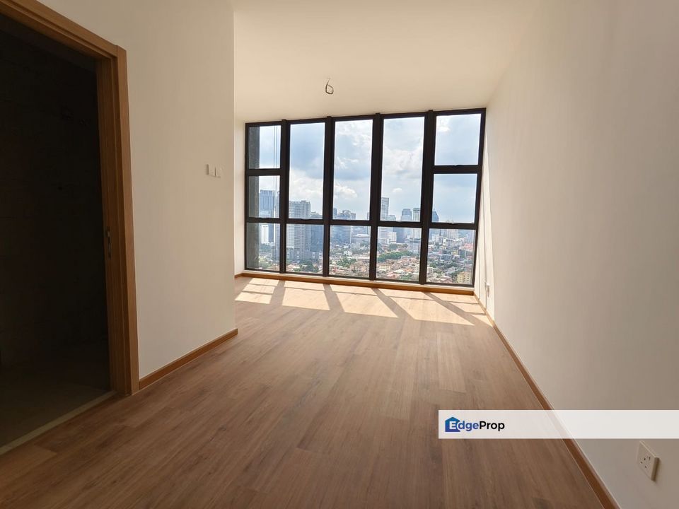 BRAND NEW UNIT, FOR SELLING. OPPOSITE MRT RAJA UDA, NEAR TO HKL & IJN, Kuala Lumpur, KL City