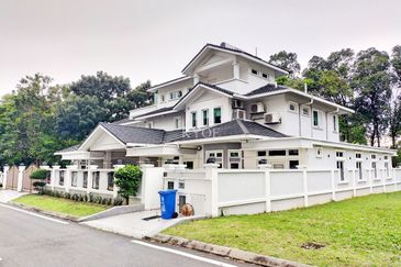 Seksyen 10, Shah Alam