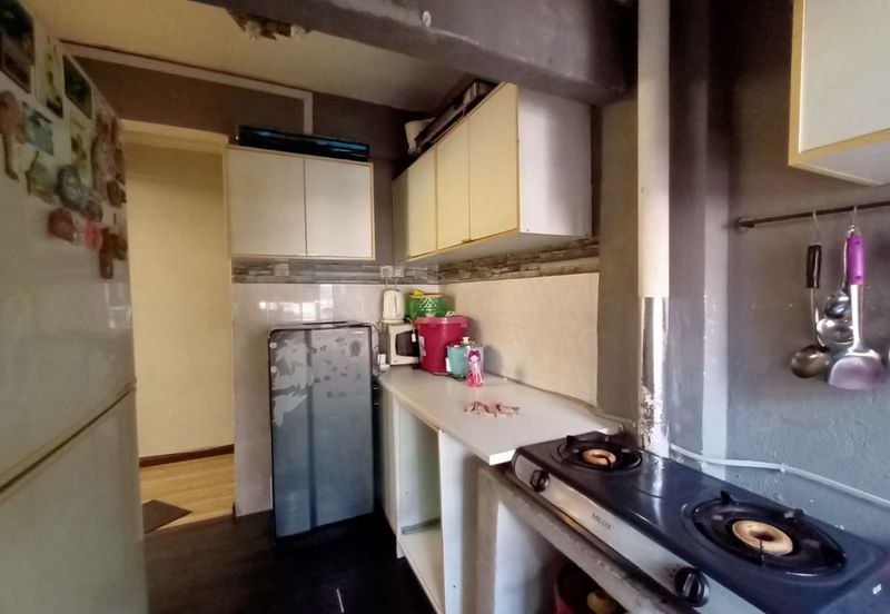 FOR SALE - Level 1 Casaria Apartment Bandar Country Homes Rawang