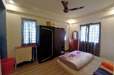 FOR SALE - Level 1 Casaria Apartment Bandar Country Homes Rawang