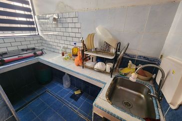 Desa Temenggong Apartment