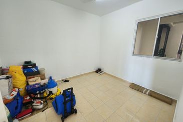 Desa Temenggong Apartment