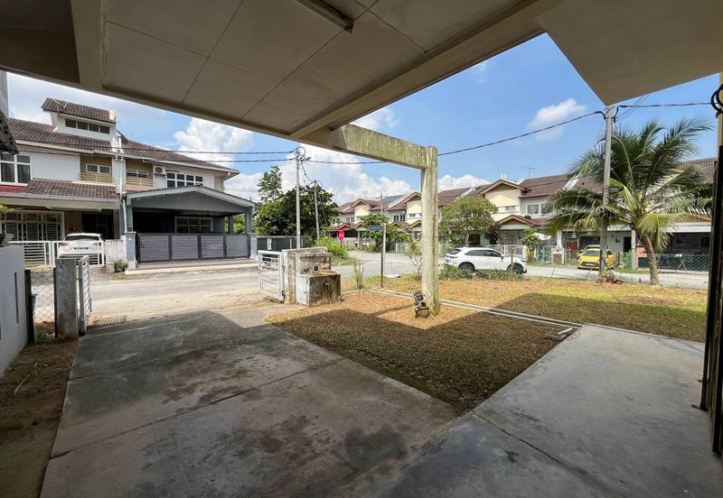 Kota Puteri, Batu Arang