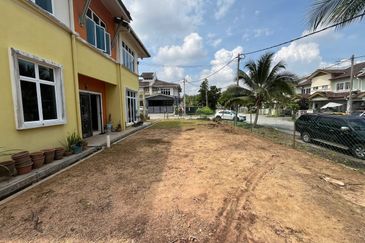 Kota Puteri, Batu Arang