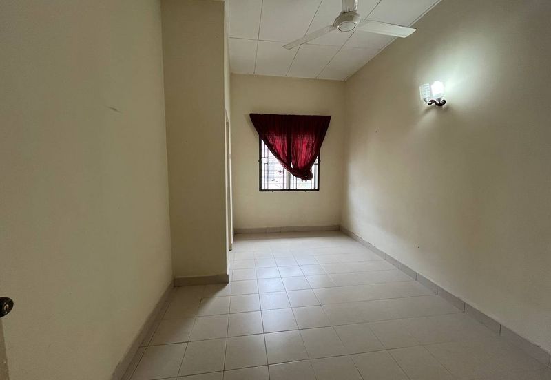 Kota Puteri, Batu Arang