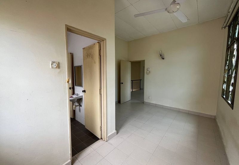 Kota Puteri, Batu Arang