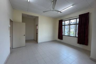 Kota Puteri, Batu Arang