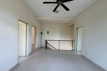 Kota Puteri, Batu Arang