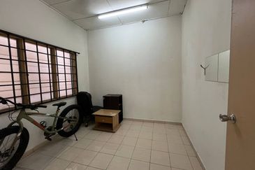 Pangsapuri Mutiara Subang