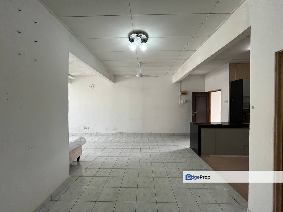 FOR SALE - Cheapest Deal Pangsapuri Mutiara Subang U5 Subang Bestari Shah Alam, Selangor, Subang