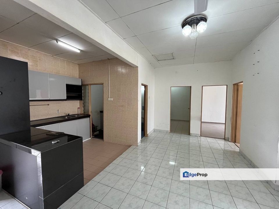 FOR SALE - Cheapest Deal Pangsapuri Mutiara Subang U5 Subang Bestari Shah Alam, Selangor, Subang