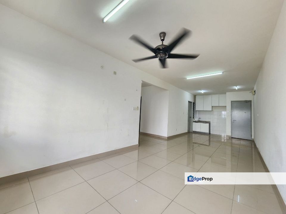 FOR SALE - GOOD Deal Sentrovue Service Apartment Blok A Puncak Alam, Selangor, Bandar Puncak Alam