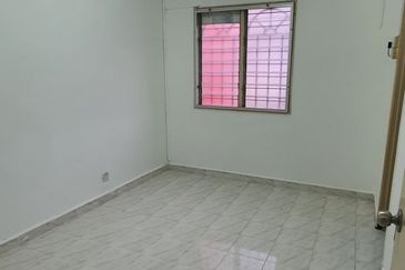 Taman Pinggiran Batu Caves