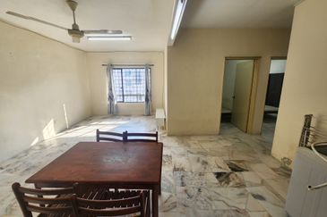 Residensi Warnasari 3