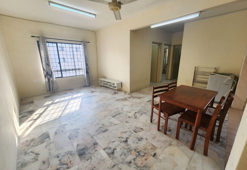 Residensi Warnasari 3