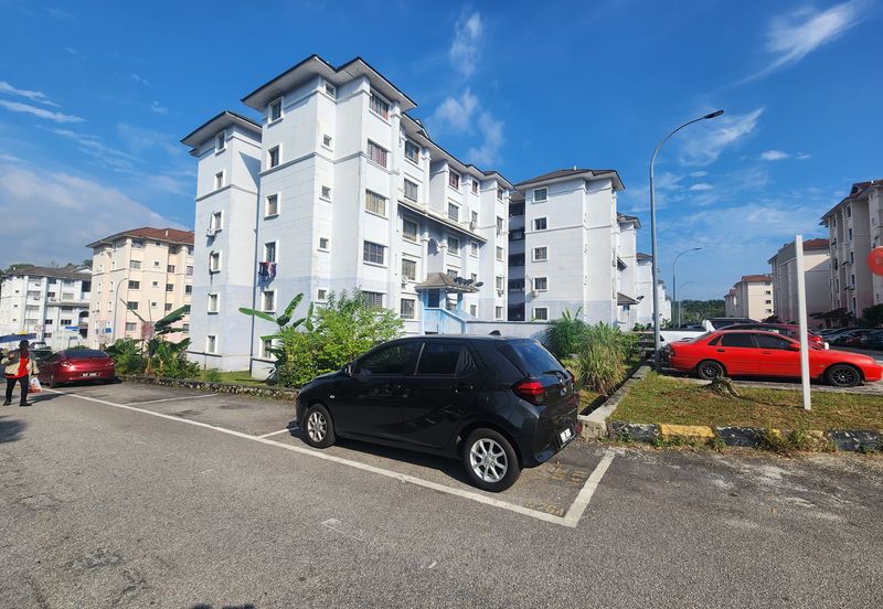 Residensi Warnasari 3