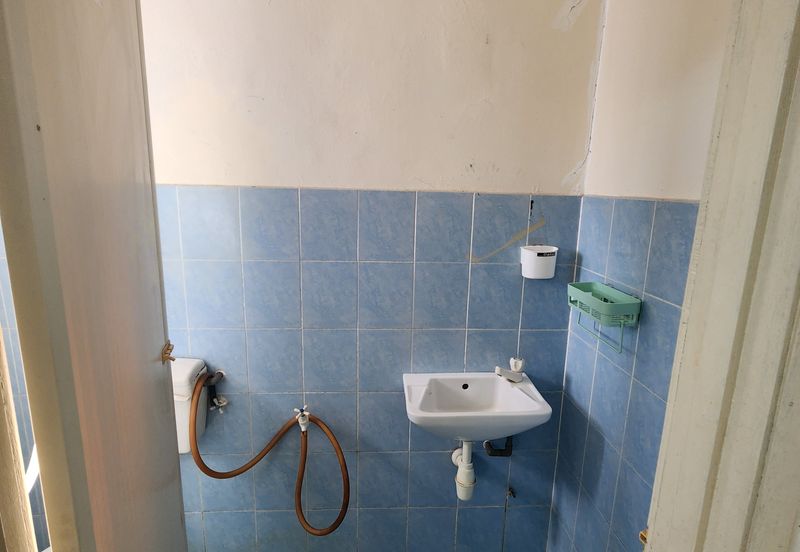 Residensi Warnasari 3