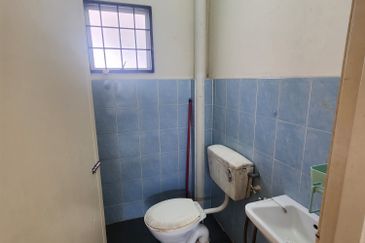 Residensi Warnasari 3