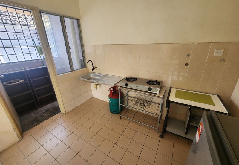 Residensi Warnasari 3