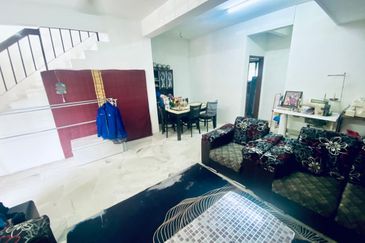 Persiaran Puncak Alam 2 