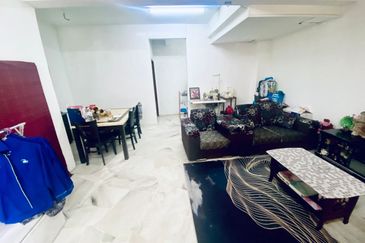 Persiaran Puncak Alam 2 