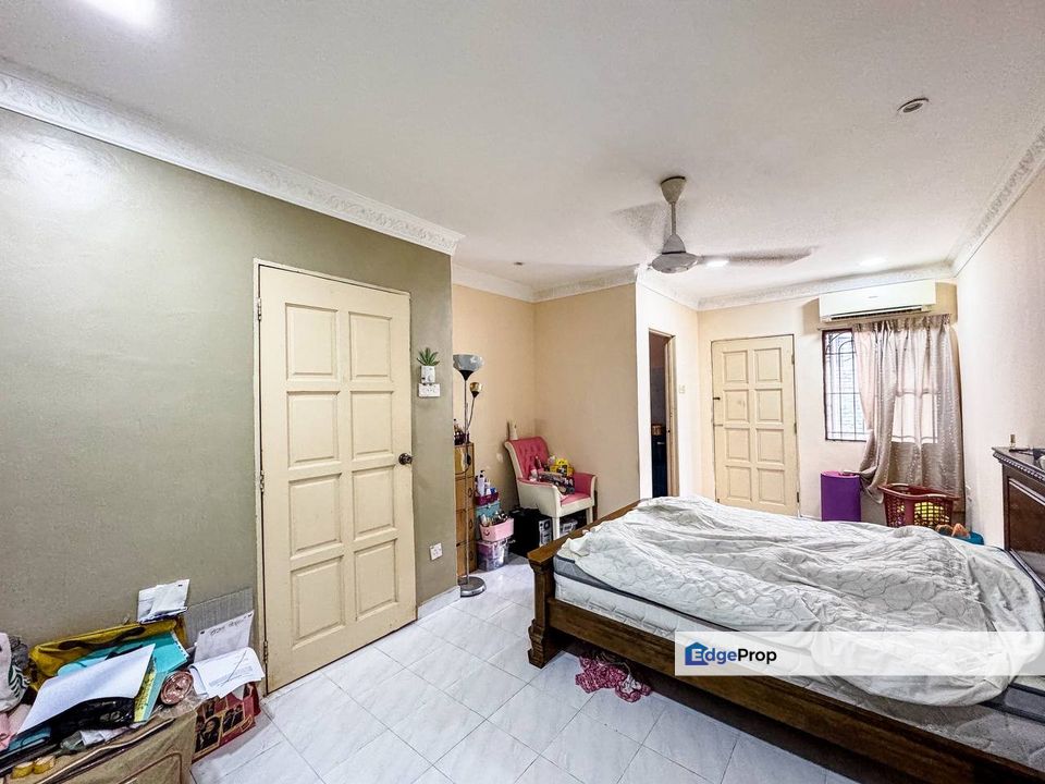 FOR SALE - Renovated with Approved Plan Taman Rawang Perdana, Selangor, Rawang