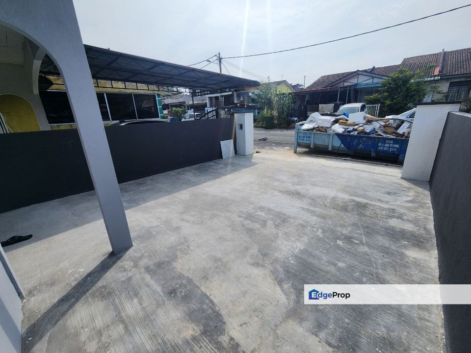 FOR SALE - Refurbished Unit Taman Bukit Sentosa 3 Telipot 4A Rawang, Selangor, Hulu Selangor