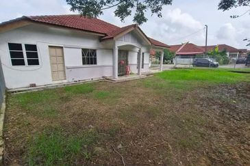 Kota Puteri, Batu Arang