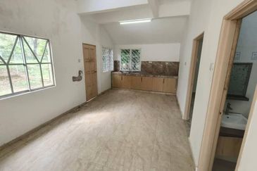 Kota Puteri, Batu Arang