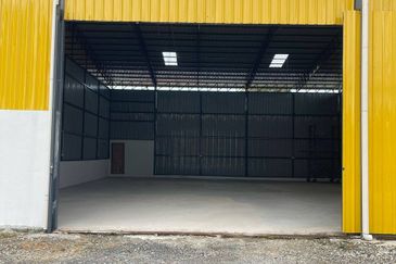 FOR RENT - Warehouse / Store Paya Jaras Dalam Sungai Buloh