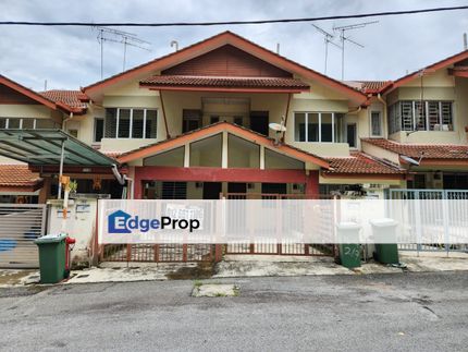 FOR SALE - Upper Unit Facing Open Town House Taman Amansiara Rawang, Selangor, Gombak