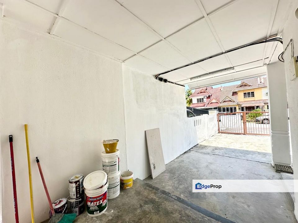 Bandar Sungai Buaya Cempakasari Non-Bumi 2 Storey Terrace House, Selangor, Hulu Selangor