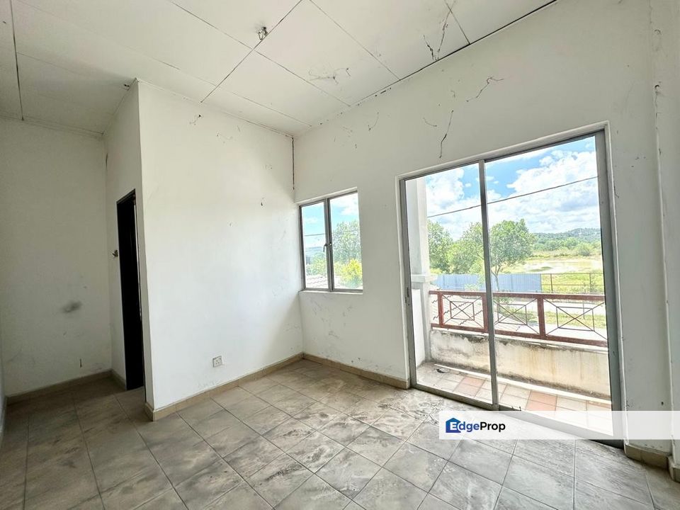 Taman Alam Perdana Non-Bumi Facing Open Double Storey House, Selangor, Bandar Puncak Alam