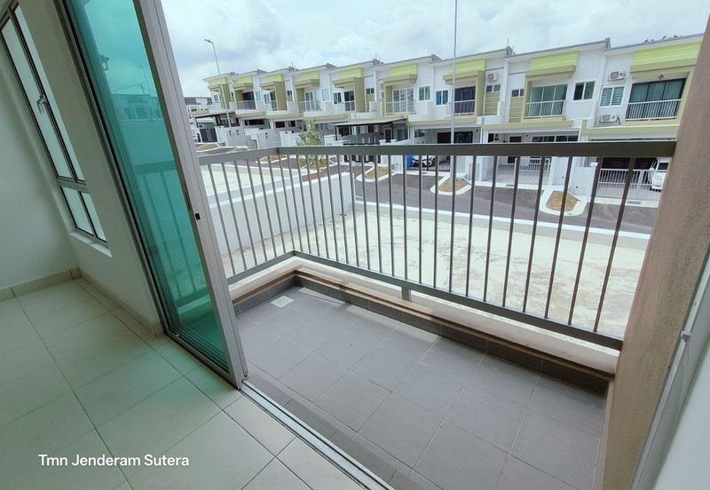 Taman Jenderam Sutera *