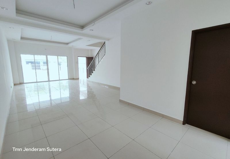 Taman Jenderam Sutera *