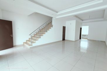 Taman Jenderam Sutera