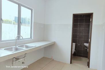 Taman Jenderam Sutera