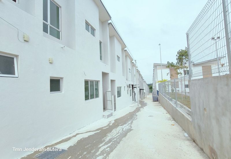 Taman Jenderam Sutera *