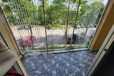 Pangsapuri Cendana, Bukit Subang