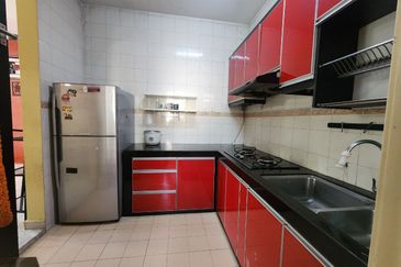 Pangsapuri Cendana, Bukit Subang