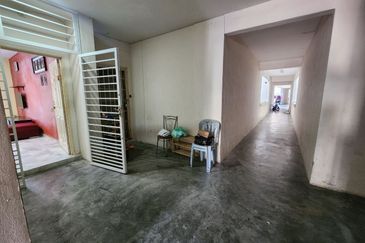 Pangsapuri Cendana, Bukit Subang